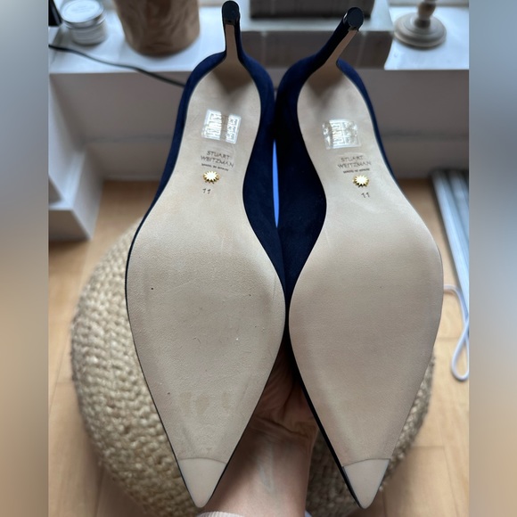 Stuart Weitzman Women's Stuart 85 Scallop Pumps US 11 - Picture 7 of 9